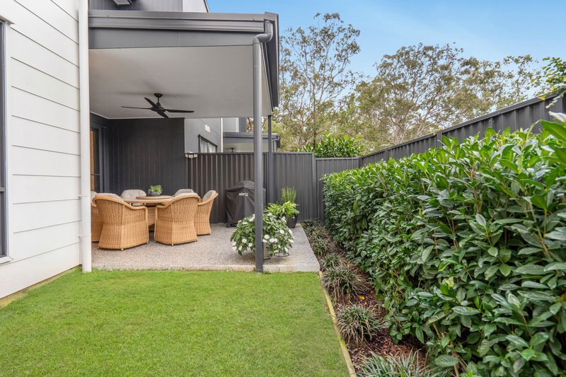 Photo - 24/25 Oasis Close, Manly West QLD 4179 - Image 9