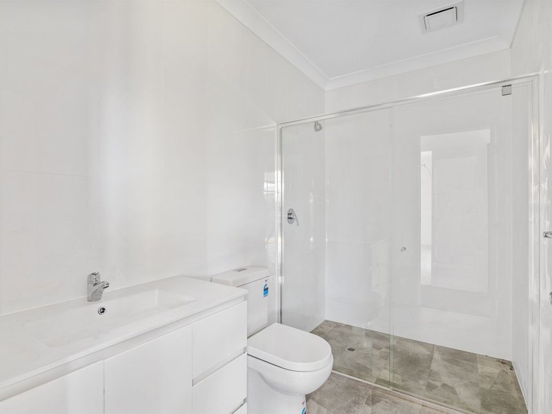 Photo - 24/254-258 Logan Street, Eagleby QLD 4207 - Image 8