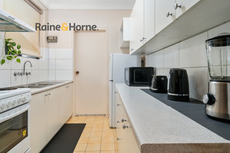 Photo - 24/26 Goulburn Street, Liverpool NSW 2170 - Image 9