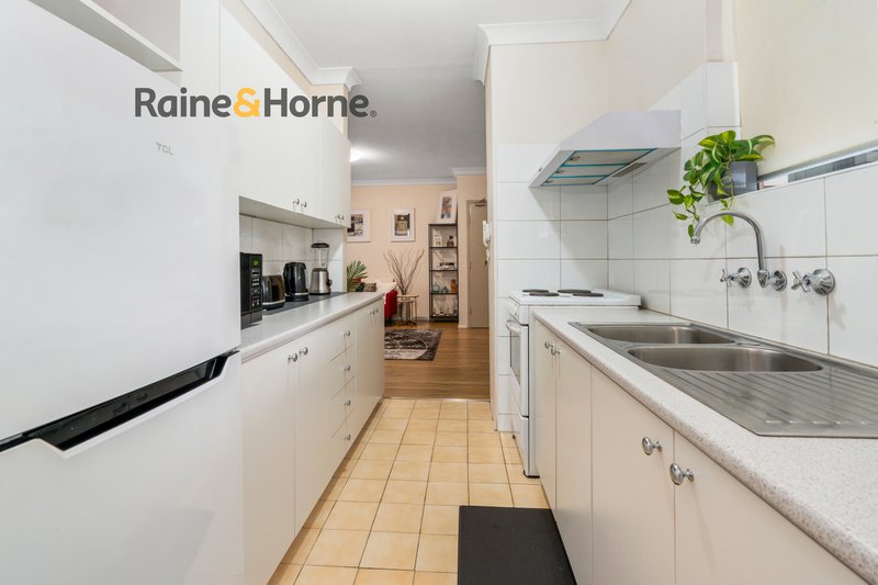 Photo - 24/26 Goulburn Street, Liverpool NSW 2170 - Image 10