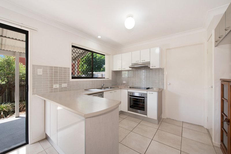 Photo - 2/429 Watson Road, Acacia Ridge QLD 4110 - Image 3