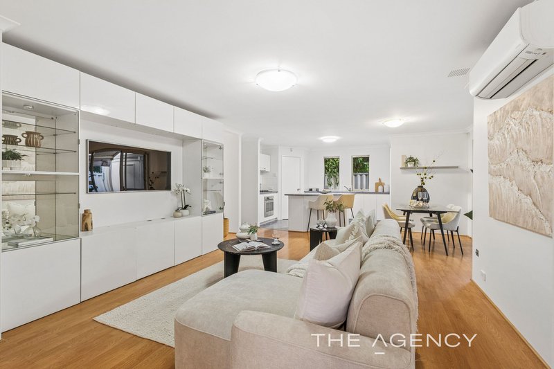 Photo - 242A Huntriss Road, Doubleview WA 6018 - Image 1