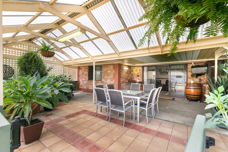 Photo - 243 Adelaide Road, Murray Bridge SA 5253 - Image 15