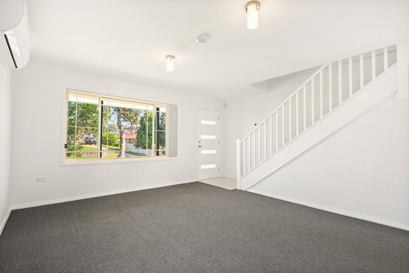 Photo - 2/43 Baragoot Road, Flinders NSW 2529 - Image 3