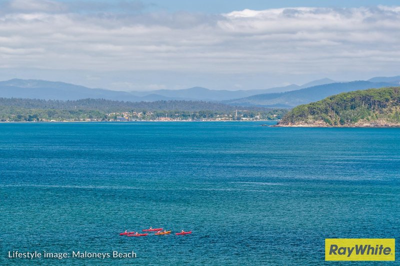 Photo - 2/43 Belbowrie Parade, Maloneys Beach NSW 2536 - Image 23