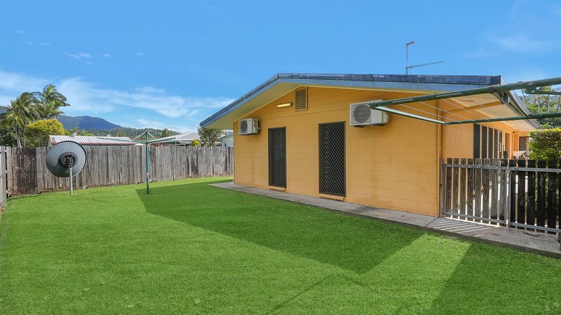 Photo - 2/43 Boden Street, Edge Hill QLD 4870 - Image 15