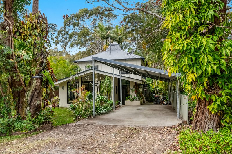 243 Broken Head Road, Suffolk Park NSW 2481