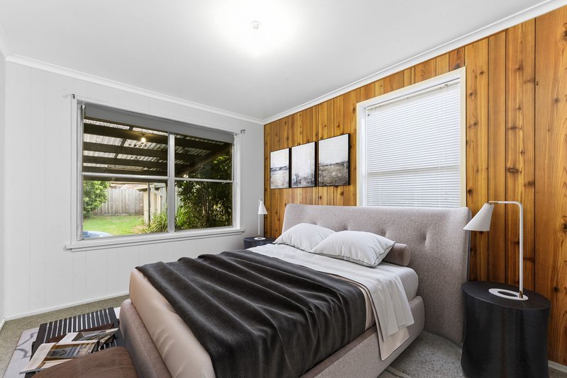 Photo - 243 Cheltenham Road, Keysborough VIC 3173 - Image 6