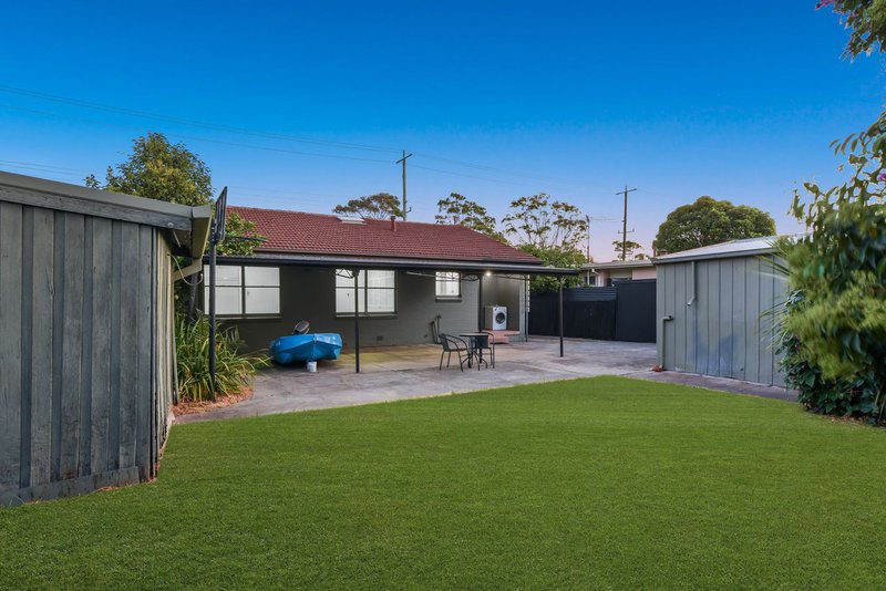 Photo - 243 Cheltenham Road, Keysborough VIC 3173 - Image 10