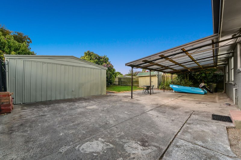 Photo - 243 Cheltenham Road, Keysborough VIC 3173 - Image 11