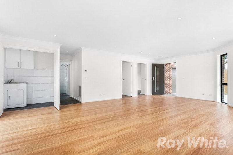 Photo - 2/43 Denys Street, Fawkner VIC 3060 - Image 5