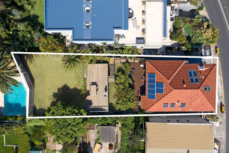 Photo - 2/43 Greycliffe Street, Queenscliff NSW 2096 - Image 7