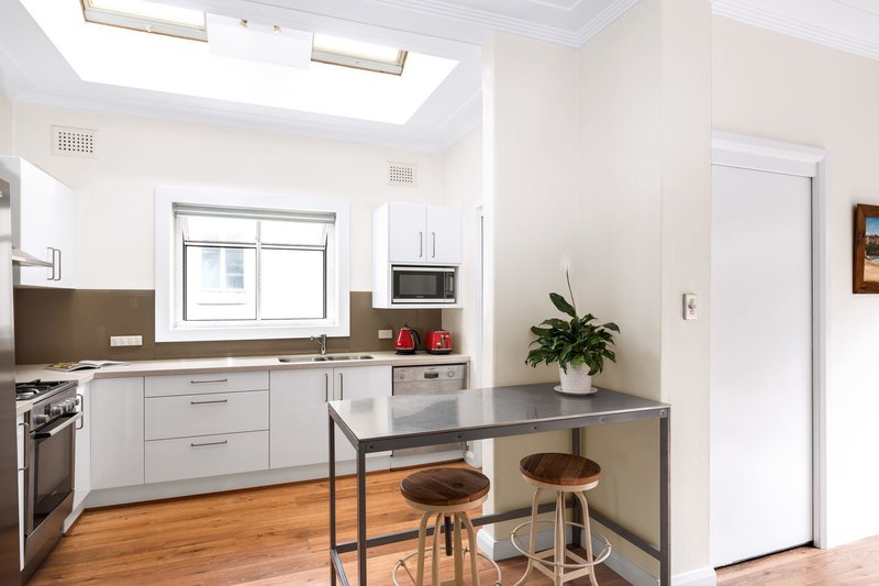 Photo - 2/43 Greycliffe Street, Queenscliff NSW 2096 - Image 10