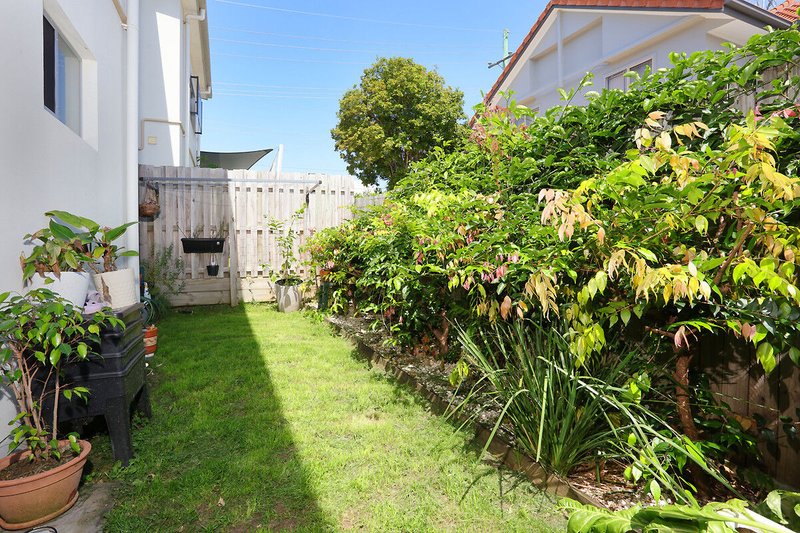 Photo - 2/43 Harley Street, Labrador QLD 4215 - Image 19