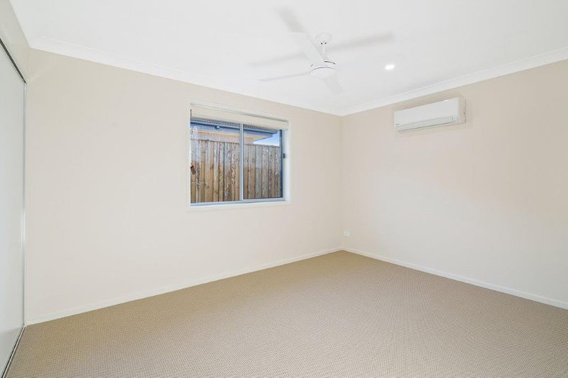 Photo - 2/43 Mcglinchey Crescent, Thornton NSW 2322 - Image 7