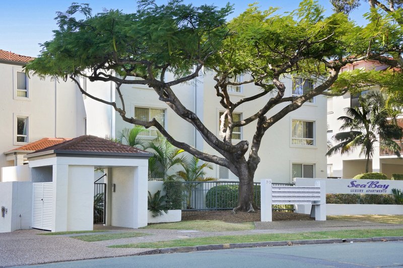 Photo - 24/3 Norman Street, Southport QLD 4215 - Image 1