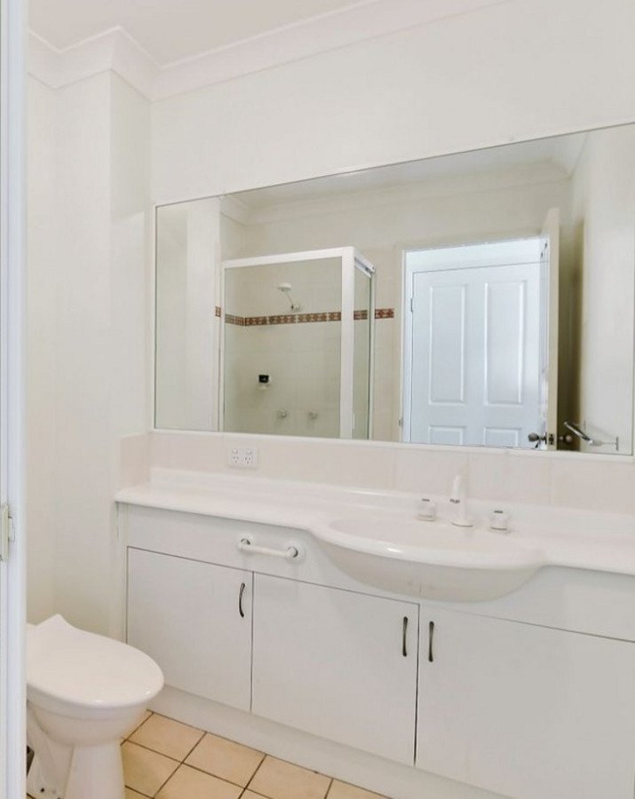 Photo - 24/3 Norman Street, Southport QLD 4215 - Image 7
