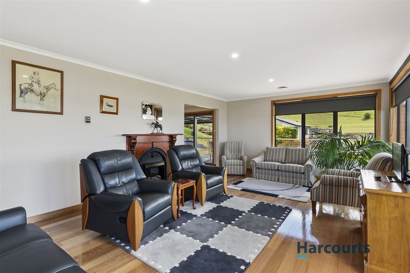 Photo - 243 Penguin Road, West Ulverstone TAS 7315 - Image 5