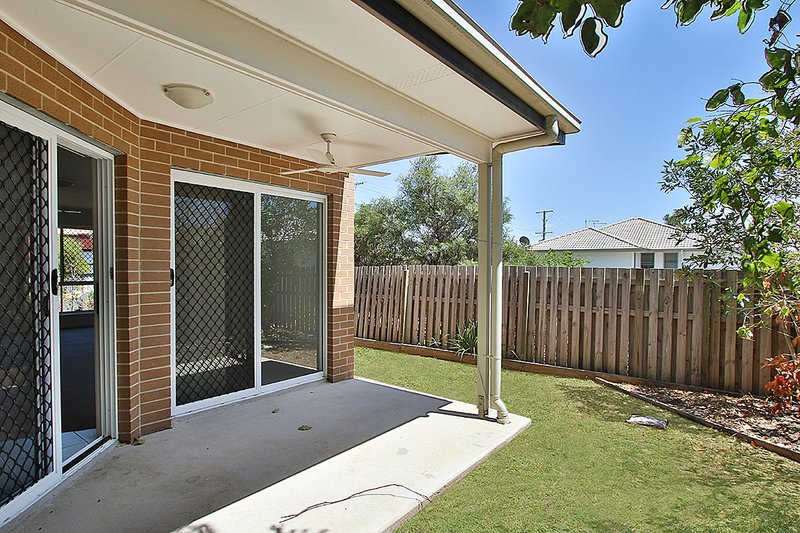 Photo - 2/43 River Road, Bundamba QLD 4304 - Image 10