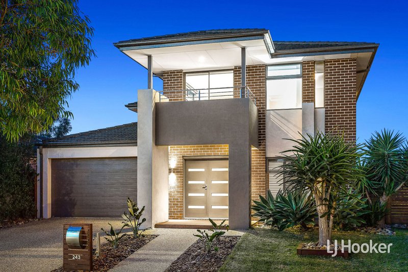 243 Saltwater Promenade, Point Cook VIC 3030