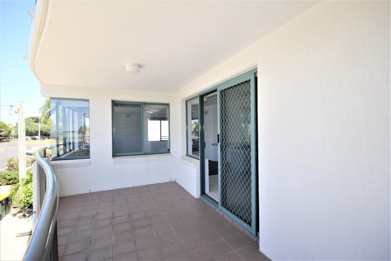 Photo - 2/43 The Esplanade, Maroochydore QLD 4558 - Image 7