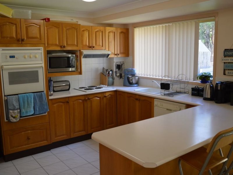 Photo - 2/43 Waratah Avenue, Salamander Bay NSW 2317 - Image 3