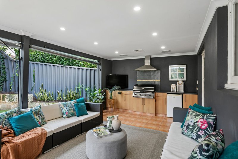 Photo - 243 Weaponess Road, Wembley Downs WA 6019 - Image 10