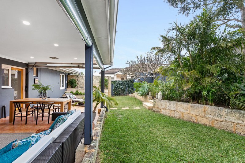 Photo - 243 Weaponess Road, Wembley Downs WA 6019 - Image 13