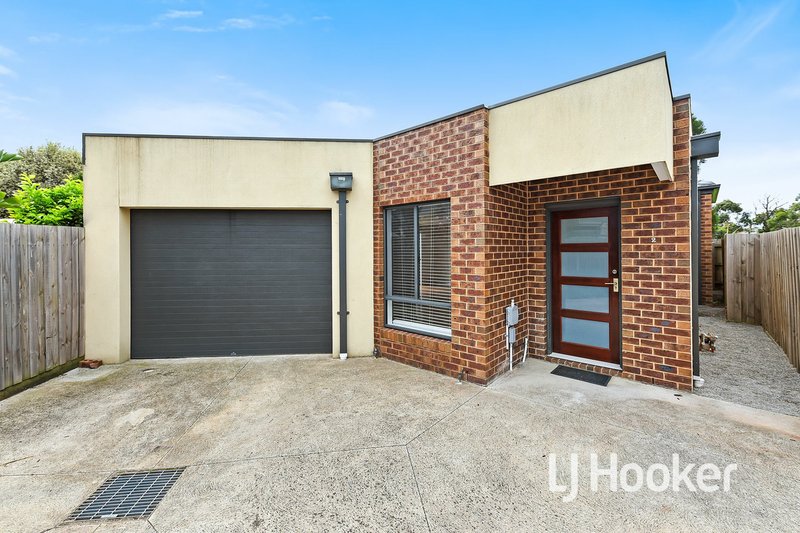 2/43 Wentworth Street, Cranbourne North VIC 3977