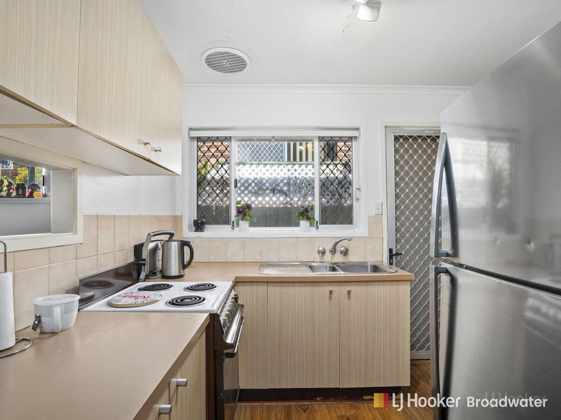 Photo - 2/43 William Street, Southport QLD 4215 - Image 4