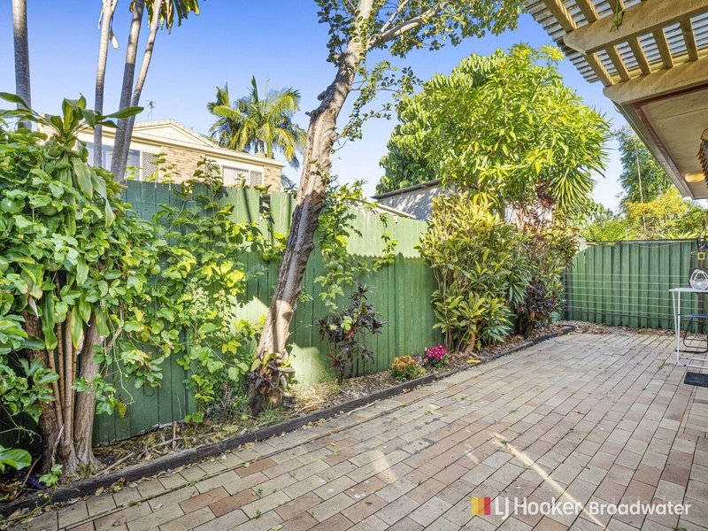 Photo - 2/43 William Street, Southport QLD 4215 - Image 9