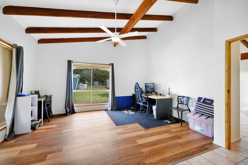 Photo - 243 Woodgate Road, Goodwood QLD 4660 - Image 10