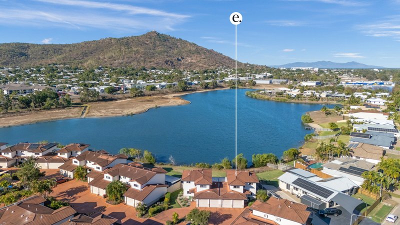 Photo - 24/30-32 Martinez Avenue, West End QLD 4810 - Image 1