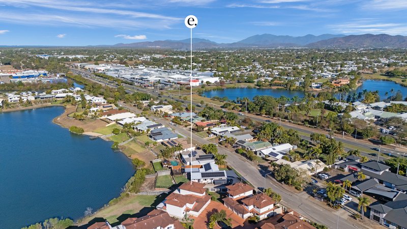 Photo - 24/30-32 Martinez Avenue, West End QLD 4810 - Image 2