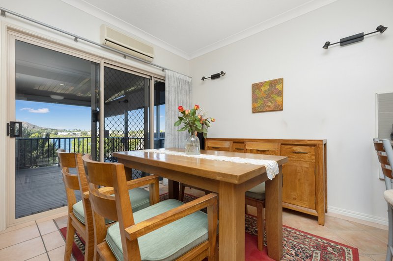 Photo - 24/30-32 Martinez Avenue, West End QLD 4810 - Image 7