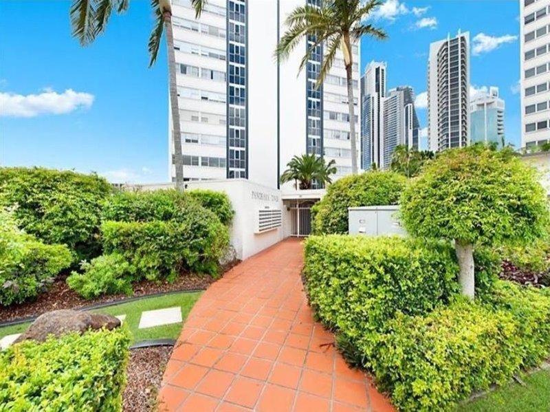 Photo - 24/30 Watson Esplanade, Surfers Paradise QLD 4217 - Image 9