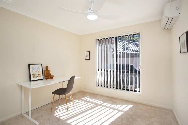 Photo - 24/31 Langport Parade, Mudgeeraba QLD 4213 - Image 12