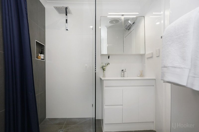 Photo - 243/125 Hansford Road, Coombabah QLD 4216 - Image 22