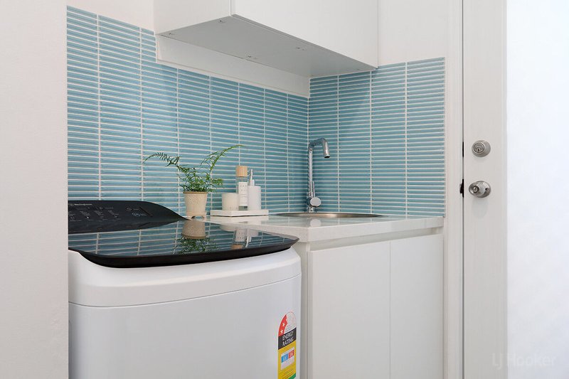 Photo - 243/125 Hansford Road, Coombabah QLD 4216 - Image 23