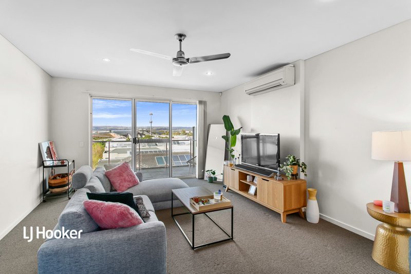 Photo - 24/32-36 Riverside Street, Mawson Lakes SA 5095 - Image 6