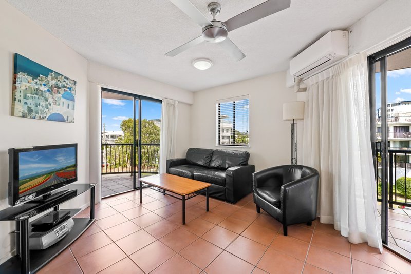 Photo - 24/32 River Esplanade, Mooloolaba QLD 4557 - Image 3