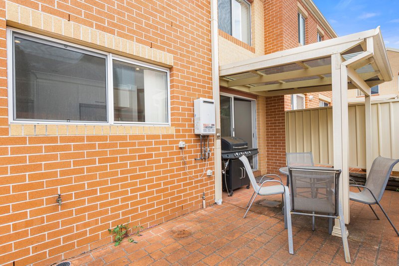 Photo - 2/434-438 Princes Hwy , Woonona NSW 2517 - Image 7