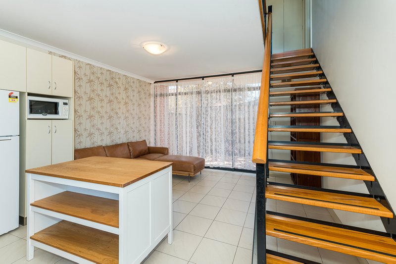 Photo - 2/435 Charles Street, North Perth WA 6006 - Image 2