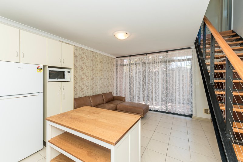 Photo - 2/435 Charles Street, North Perth WA 6006 - Image 4