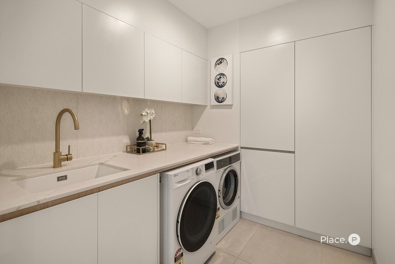 Photo - 24/39 Byron Street, Bulimba QLD 4171 - Image 25