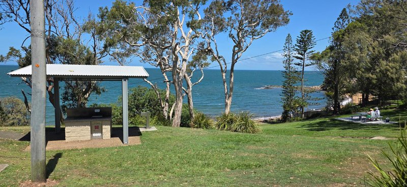 Photo - 2/43A Whytecliffe Parade, Woody Point QLD 4019 - Image 9