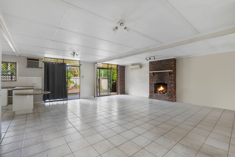 Photo - 244-246 Junction Road, Karalee QLD 4306 - Image 6