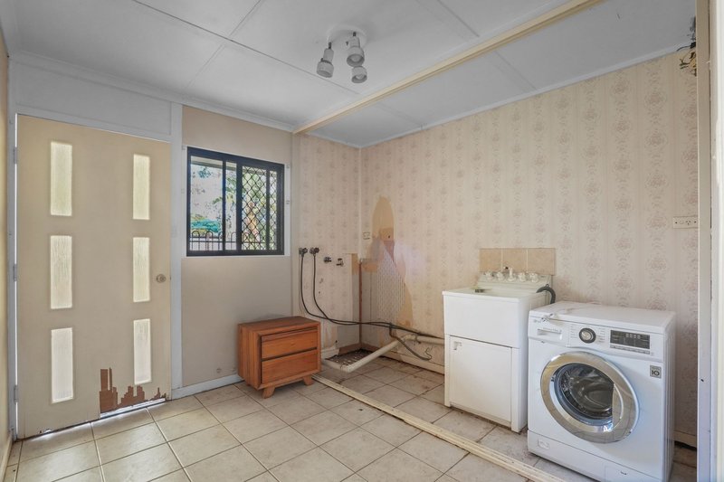 Photo - 244-246 Junction Road, Karalee QLD 4306 - Image 13