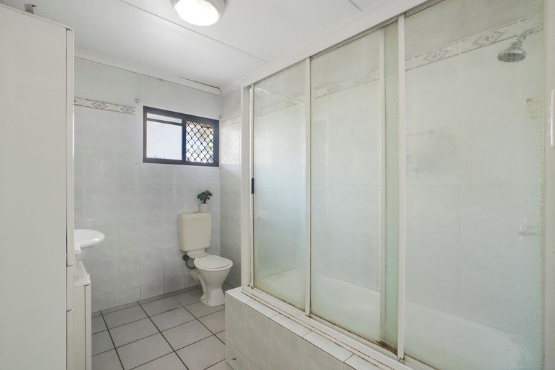 Photo - 244-246 Junction Road, Karalee QLD 4306 - Image 16