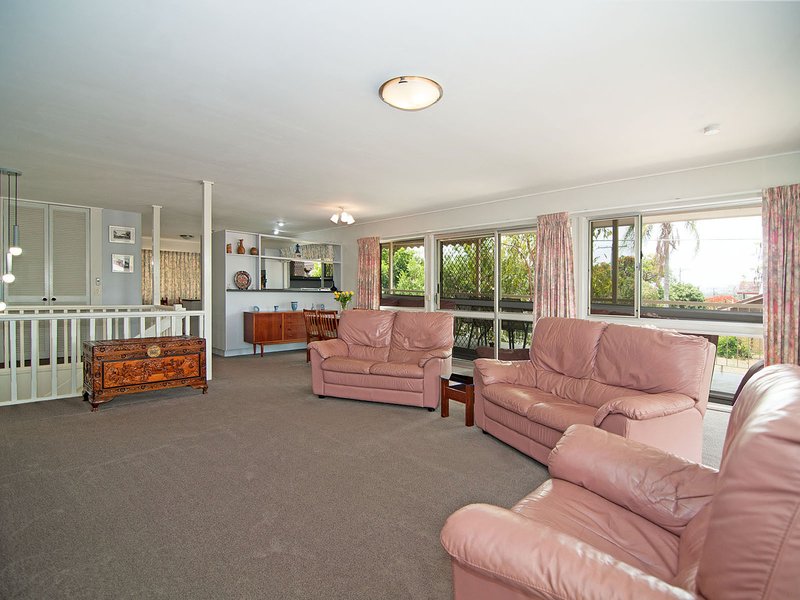 Photo - 244 Barrett Street, Bracken Ridge QLD 4017 - Image 8